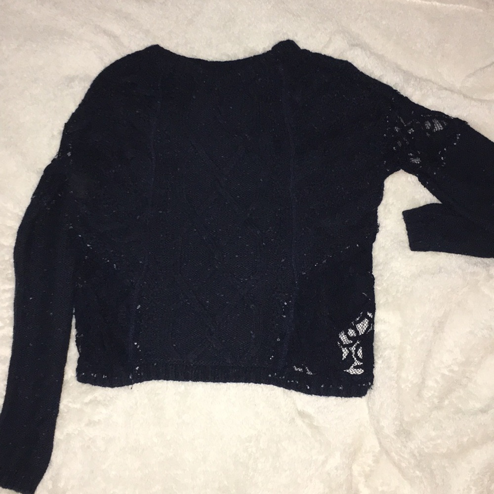 Hollister sweater